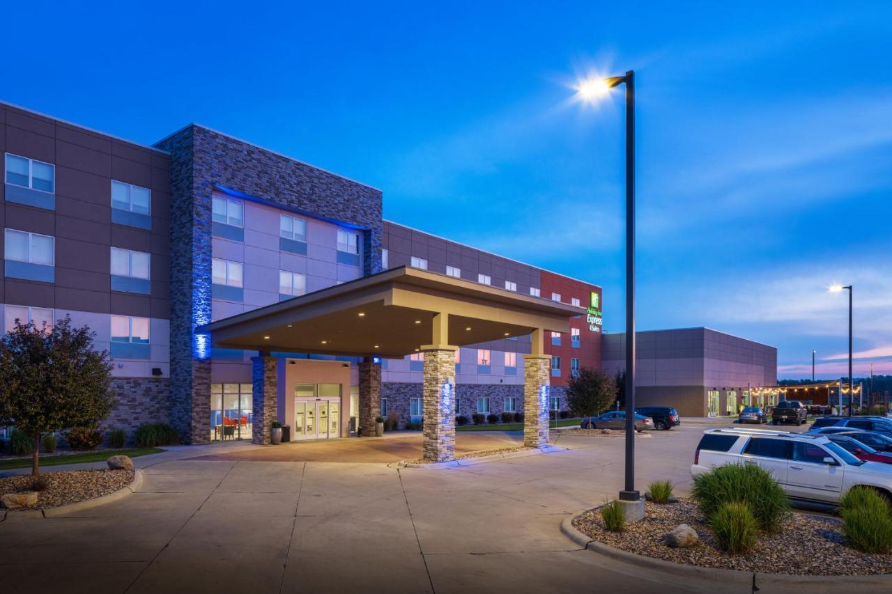 Holiday Inn Express & Suites Sioux City North - Event Center By Ihg Dakota Dunes Kültér fotó