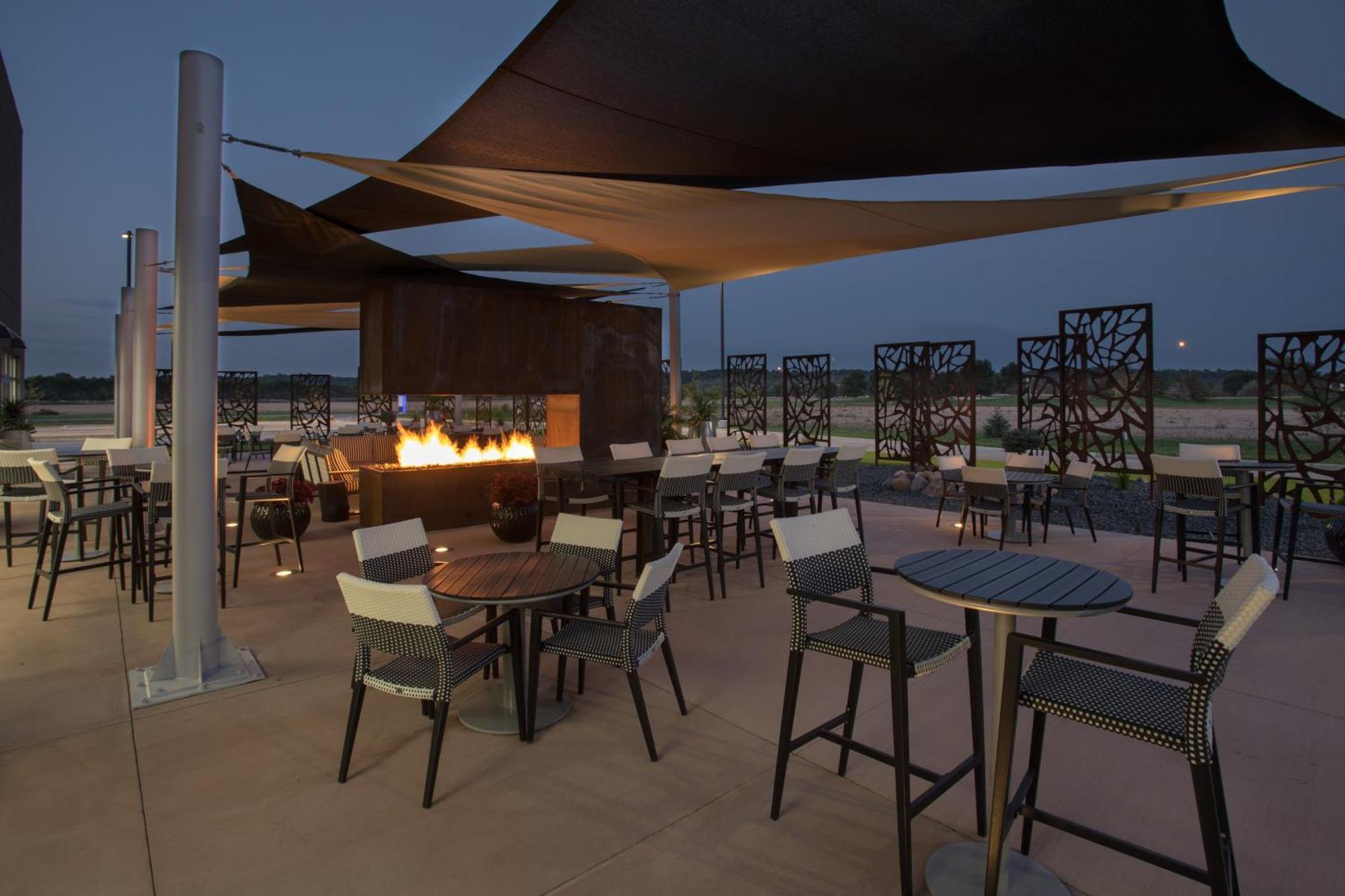 Holiday Inn Express & Suites Sioux City North - Event Center By Ihg Dakota Dunes Kültér fotó